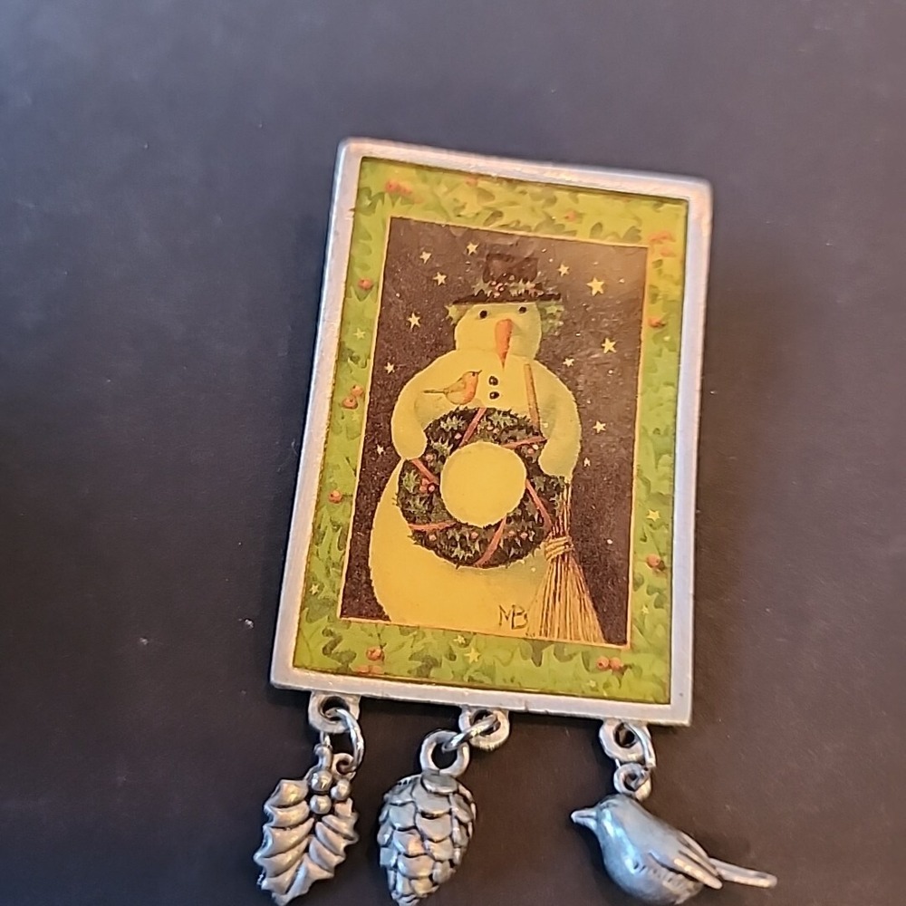 1999 Hallmark Marjolein Bastin Snowman Bird Pine Cone Holly Lapel Pin with Charm